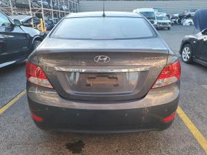 2012 Hyundai Accent RB image 5