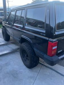 1997 Jeep Cherokee image 5