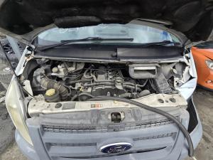 2010 Ford Transit image 5