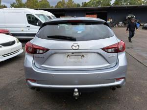 2018 Mazda Mazda3 BN image 5
