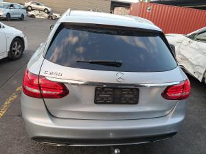2016 Mercedes Benz C Class S205 image 5