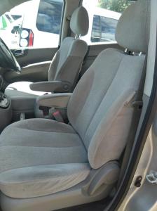 2010 Kia Carnival VQ image 5