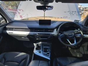 2015 Audi Q7 4M image 5