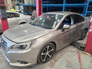 2015 Subaru Liberty image 5