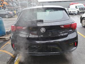 2017 Holden Astra BK image 5