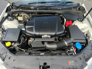 2014 Holden Commodore VF image 5