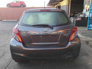 2013 Toyota Yaris NCP130R image 5