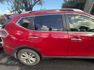 2014 Nissan X Trail image 5