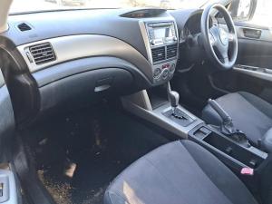 2010 Subaru Forester image 5