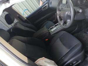 2017 Nissan Pathfinder R52 image 5