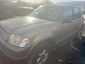 2003 Ford Explorer image 5