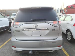2011 Toyota Estima image 5