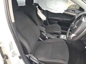 2014 Mitsubishi Lancer image 5