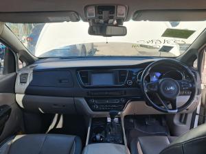 2017 Kia Carnival YP image 5