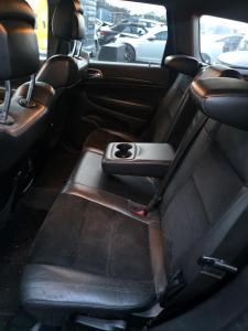 2014 Jeep Grand Cherokee BLACKHAWK image 5