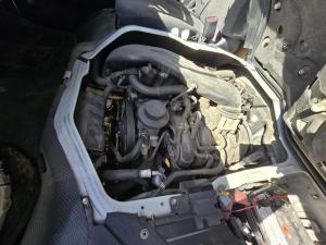 2012 Toyota Hiace TRH201R image 5