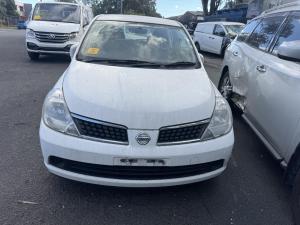 2007 Nissan Tiida image 5