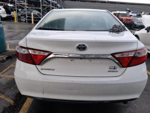 2017 Toyota Camry AVV50R image 5
