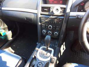 2009 Holden Commodore SV6 image 5