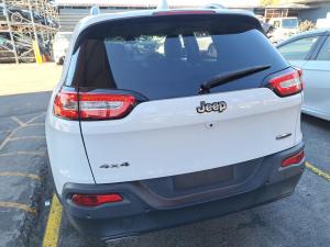 2017 Jeep Cherokee KL image 5