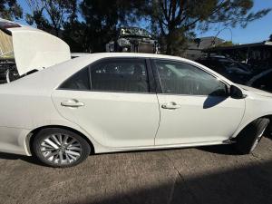 2014 Toyota Camry image 5
