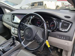 2016 Kia Carnival YP image 5