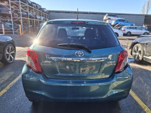 2013 Toyota Yaris NCP130R image 5