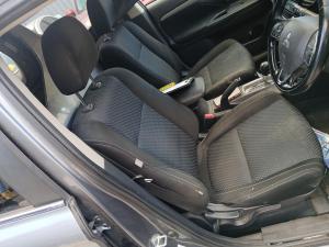 2016 Mitsubishi Outlander ZJ-ZL image 5