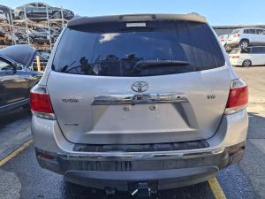 2010 Toyota Kluger GSU40R image 5