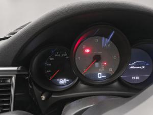 2016 Porsche Macan 3.0DT CTBA AUTO 7SPD 4WD S image 5