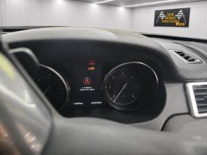 2017 Land Rover Discovery 2.0DT 224DT AJ200 SINGLE TURBO AUTO 9SPD AWD image 5