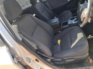2016 Toyota Camry ASV50/AVV50 image 5