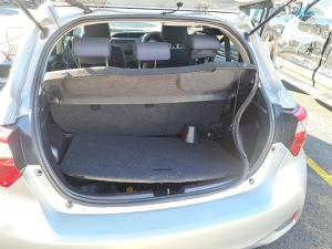 2017 Toyota Yaris NCP130R image 5