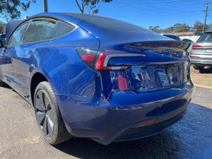 2025 Tesla Model 3 MDL3 image 5
