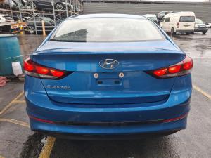 2016 Hyundai Elantra AD image 5