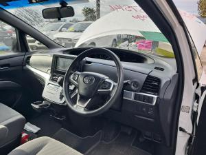 2017 Toyota Tarago ACR50R/GSR50R image 5