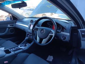 2011 Holden Commodore VE image 5