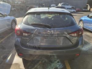 2015 Mazda 3 BM image 5