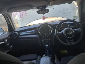 2016 Mini Cooper F55/F56/F57 image 5