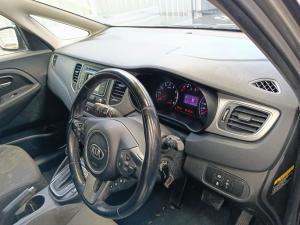 2014 Kia Rondo RP image 5