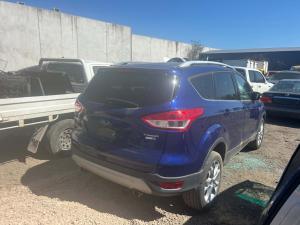 2016 Ford Kuga TREND image 5