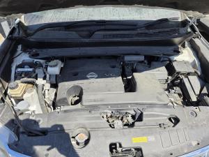 2016 Nissan Pathfinder R52 ST image 5