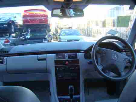 mercedes benz E Class ELEGANCE 09 2000 Parts & Wrecking