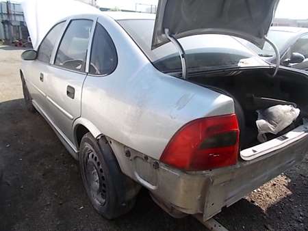 holden Vectra 06 2001 Parts & Wrecking