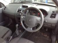 2004 Renault Megane 1.6L K4M image 5