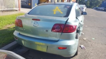 mazda 3 MAXX 2004 Parts & Wrecking