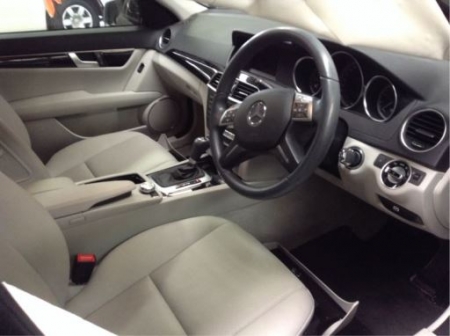 mercedes benz C200 Cgi W204 2011 Parts & Wrecking