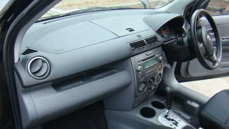 mazda 2 Mar 2006 Parts & Wrecking