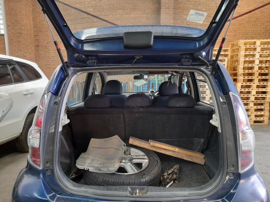 daihatsu Sirion SIRION III M301 1.3 T/C K3 -M- 2005 Parts & Wrecking