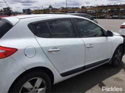 2011 Renault Megane X32 image 6